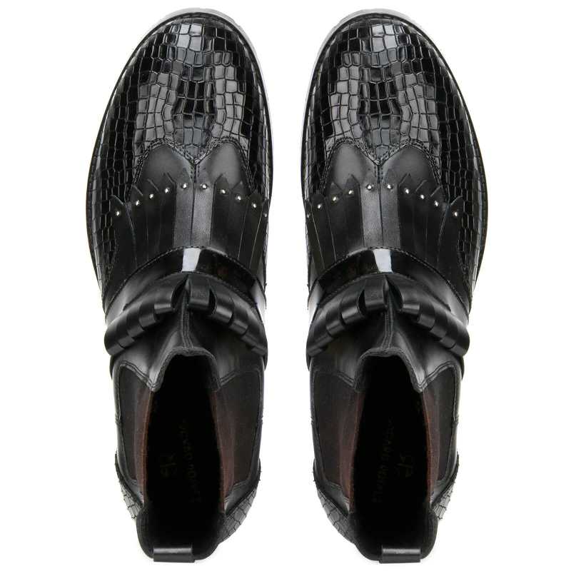 Hopton Chelsea Boots in Black