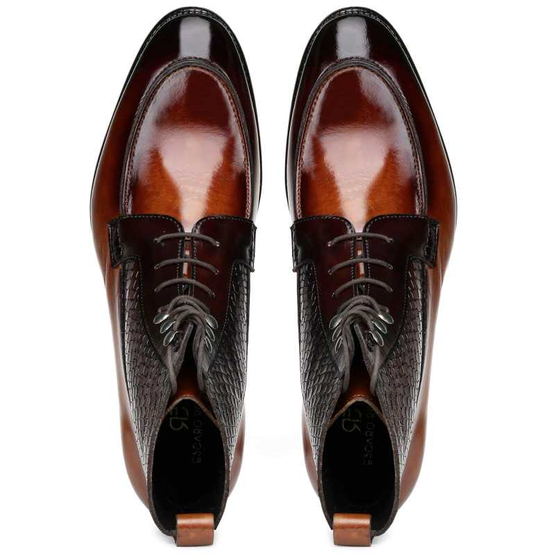 Bailey Lace-up Boots in Brown