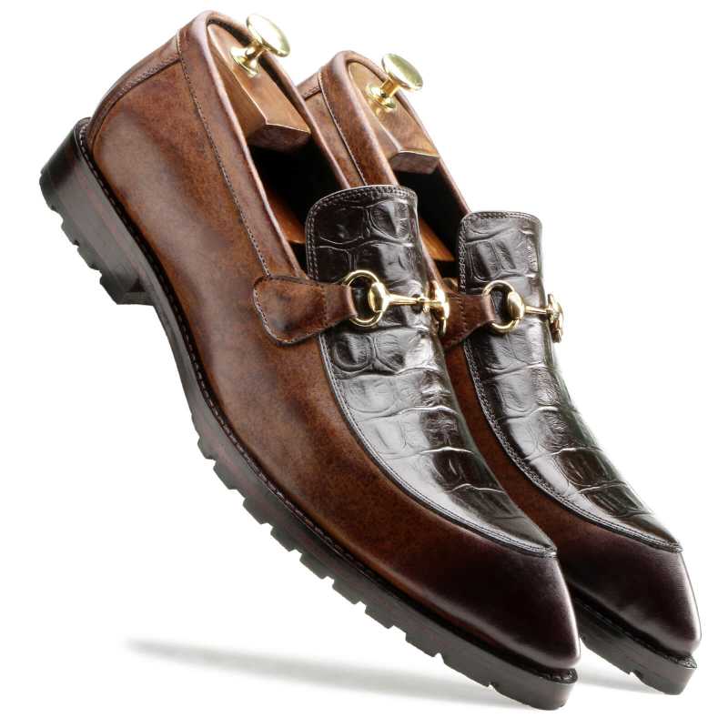 Wallace Snip-Toe Horsebit Loafers in Brown