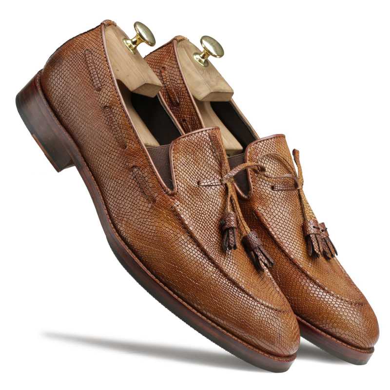 Hilton Bow Tassel Loafers in Tan