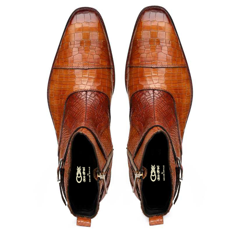 Noble Ankle Boots with Zipper in Cognac