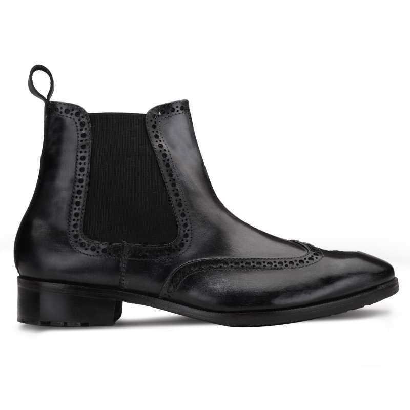 Regal Wingtip Chelsea Boots In Black