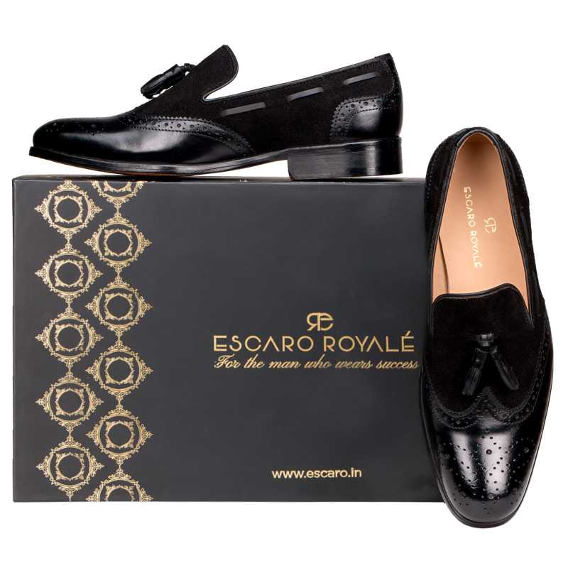 Chicago Tassel Loafers In Black