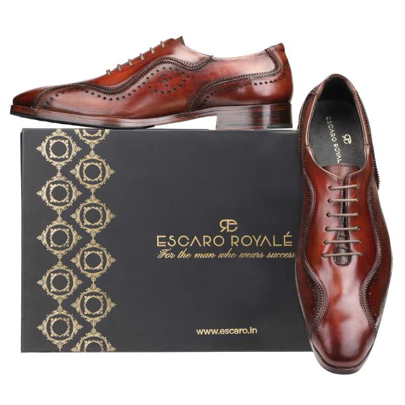 Earl Wavy Patina Oxford Shoes in Wine