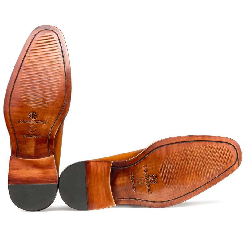 Medallion Wholecut Oxdords in Tan