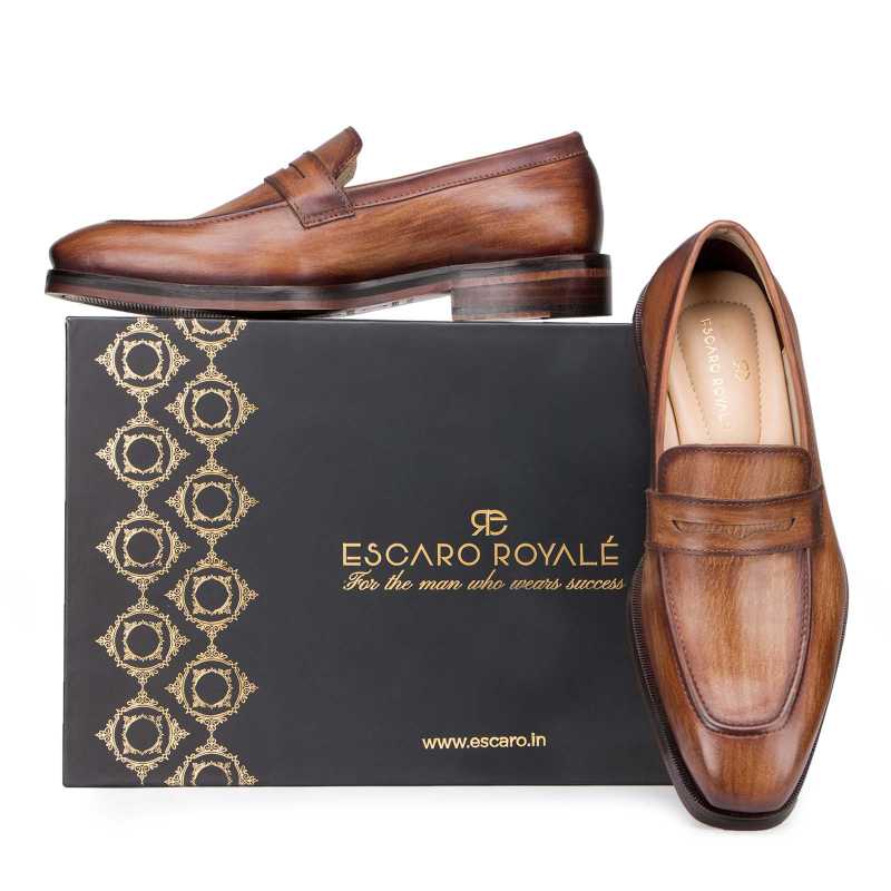 Classiq Wooden-finish Penny Loafers in Tan