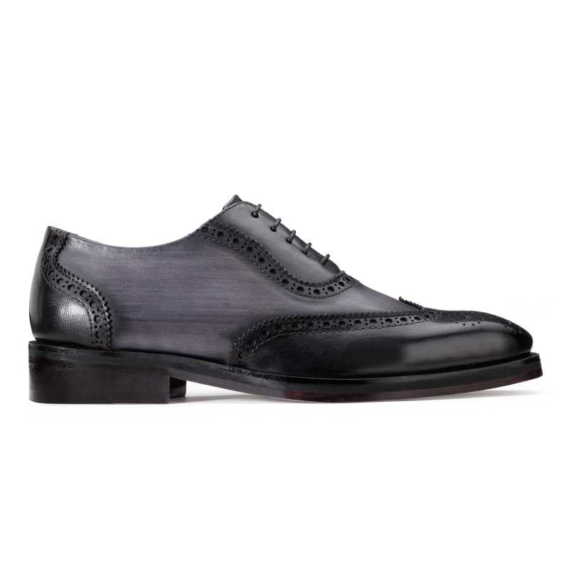 Carlo Wingtip Brogues in Black