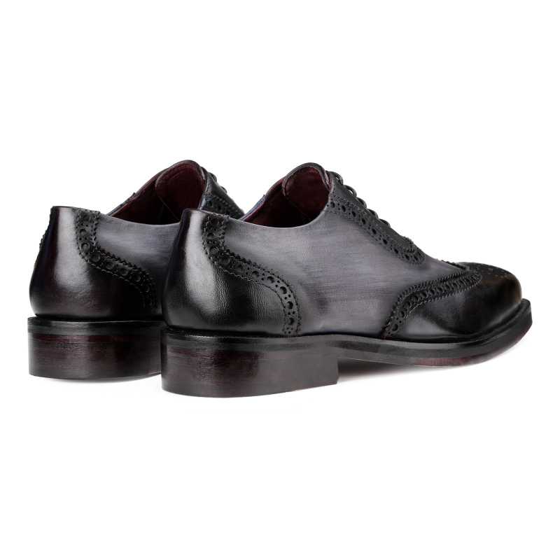 Carlo Wingtip Brogues in Black