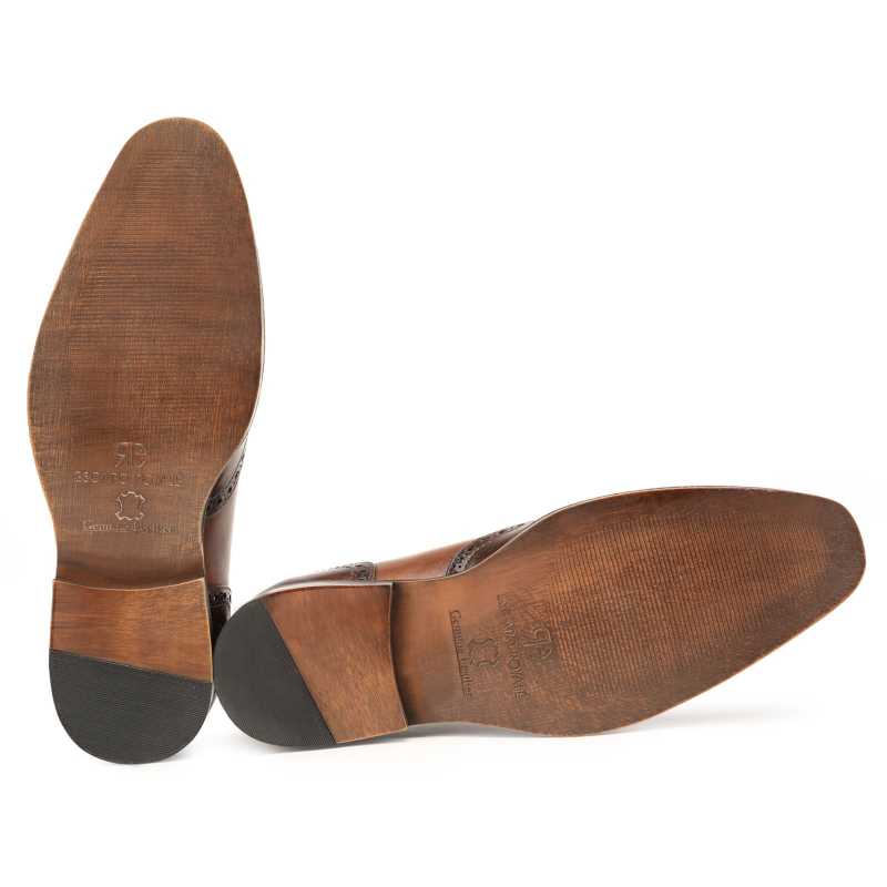 The London Wingtip Brogues In Brown-Tan