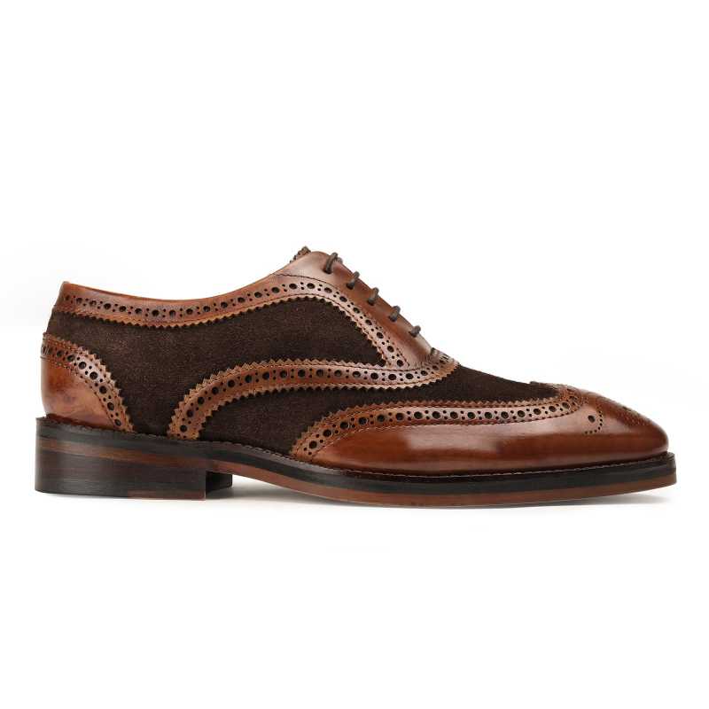 The London Wingtip Brogues in Brown