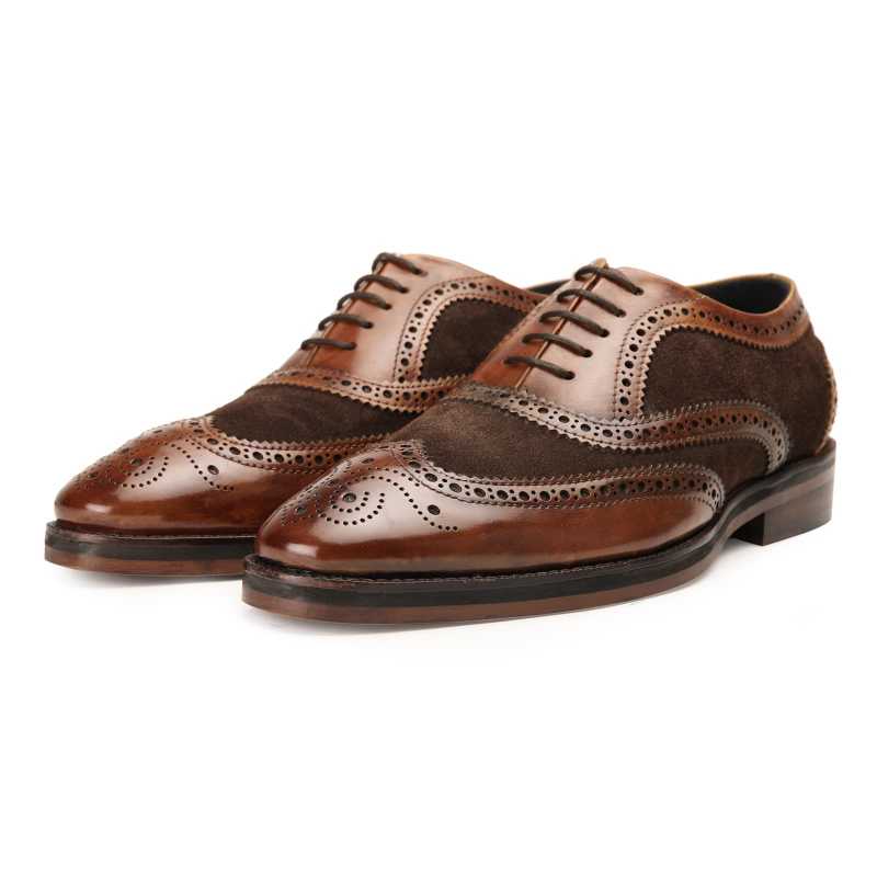 The London Wingtip Brogues in Brown