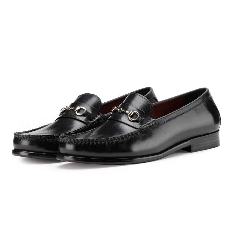 Carlos Horsebit Loafers In Black