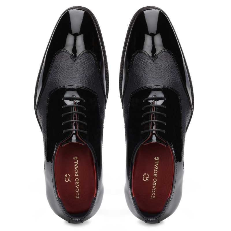 Damian Classic Wingtip Oxfords in Black