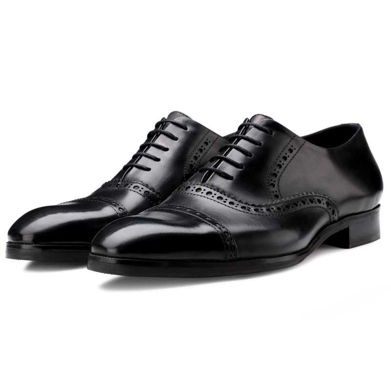 Vienna Classic Toecap Oxfords in Black