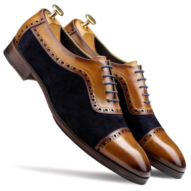 Budapest Toecap Oxfords in Tan Black