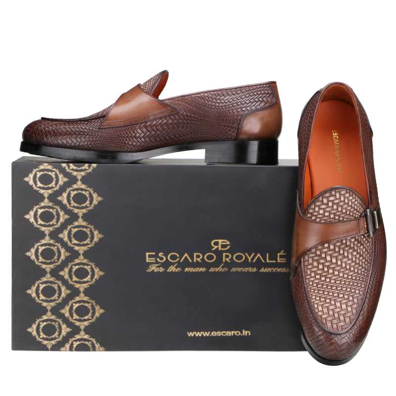 Tempe Weave-Pattern Loafers in Brown