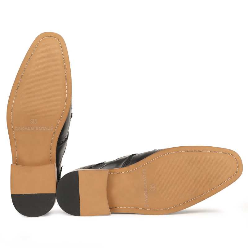 Kiltie Buckled Loafers in Black