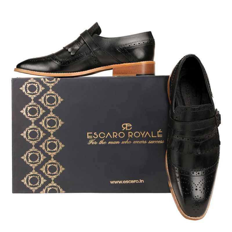 Kiltie Buckled Loafers in Black