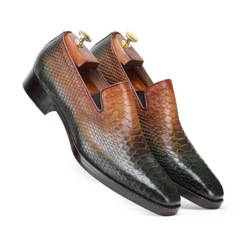 Serpent Loafers in Olive-Tan
