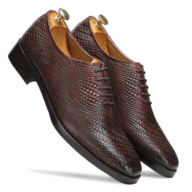 Boone Weaved Wholecut Oxfords in Brown