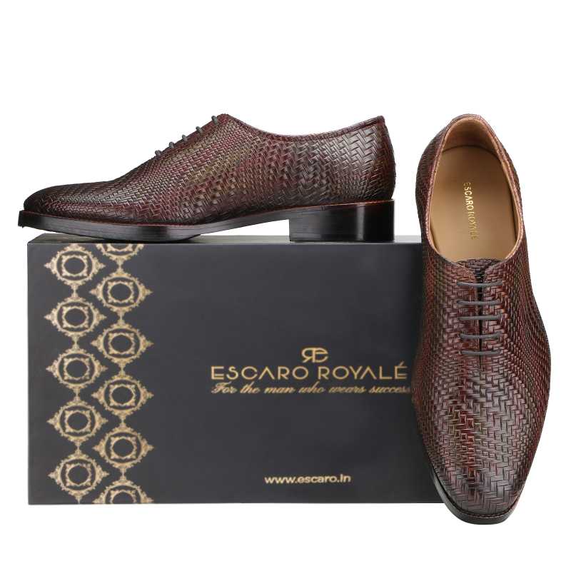 Boone Weaved Wholecut Oxfords in Brown