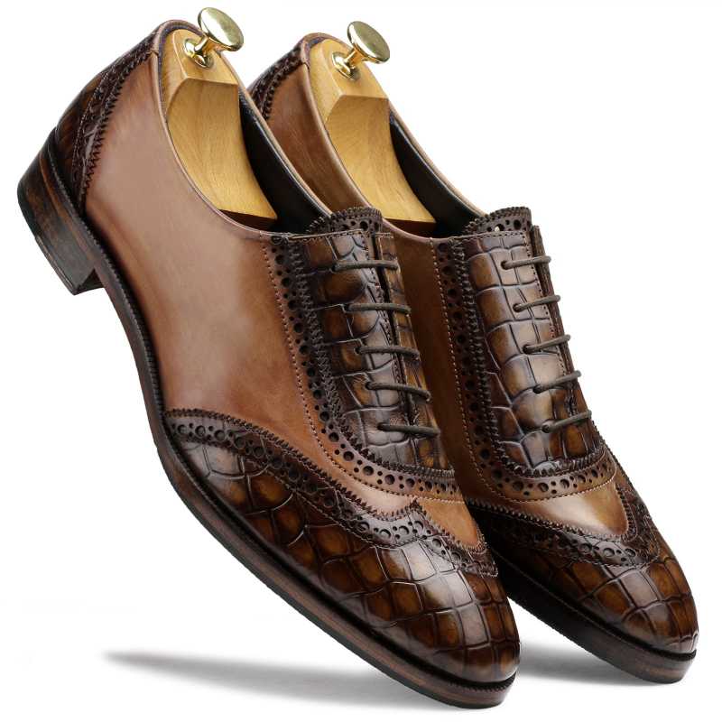 The Magellan Oxford in Tan