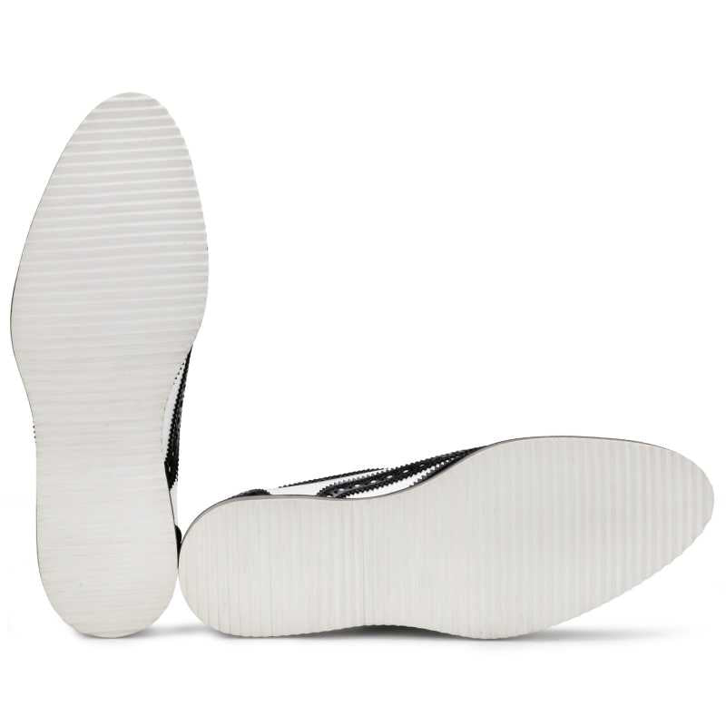 Golf Designer Brogue In Black White