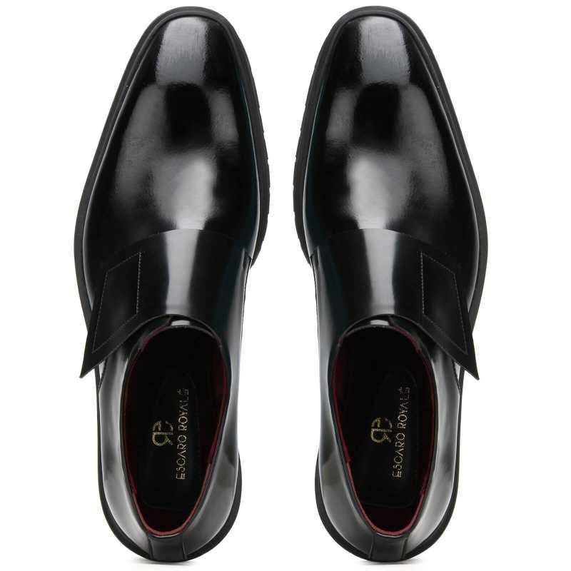 Marksman Lightweight Velcro Strap Shoes in Black