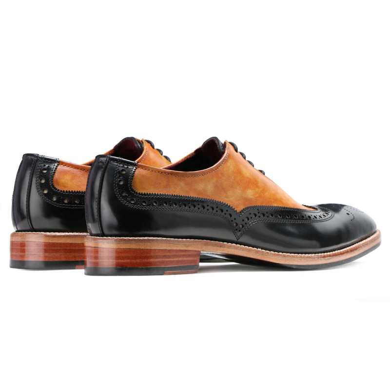 Branden Wingtip Oxfords in Tan-Black