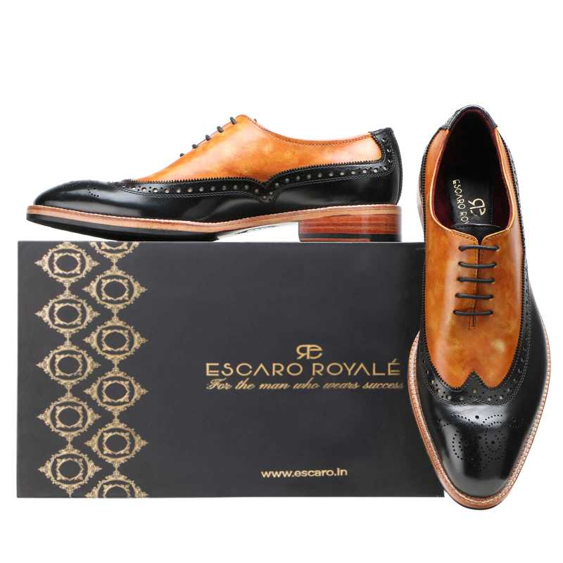 Branden Wingtip Oxfords in Tan-Black