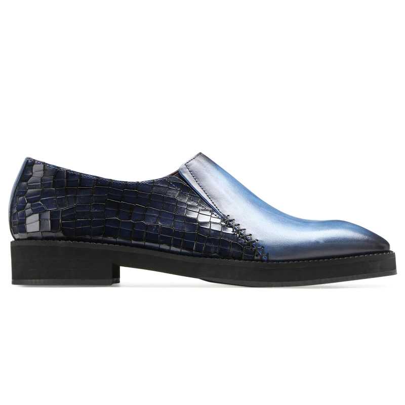 Garner Lightweight Loafers in Blue