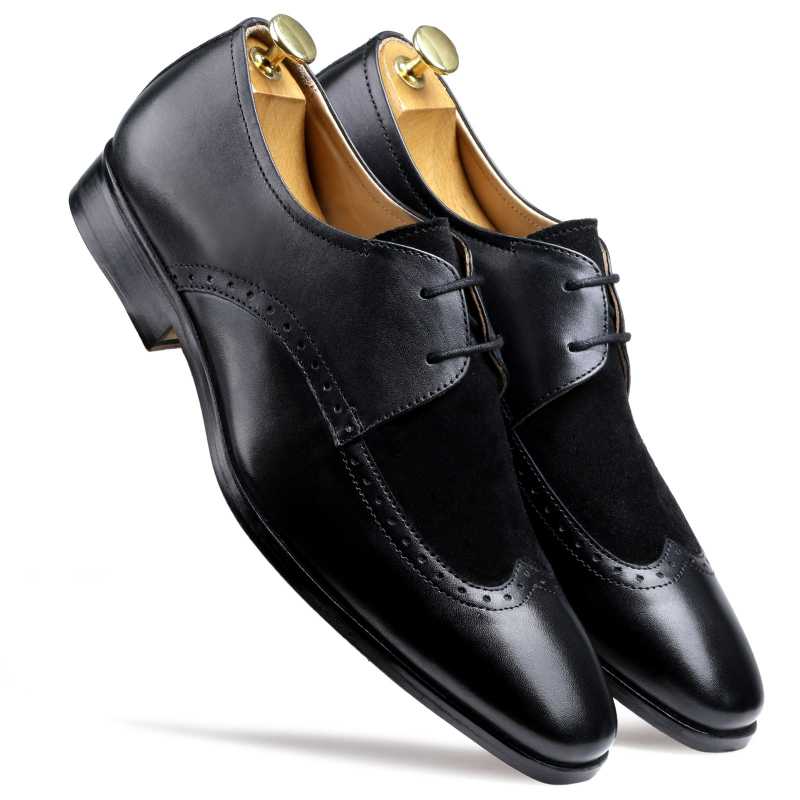 Merlin Wingtip Derby Shoes in Black