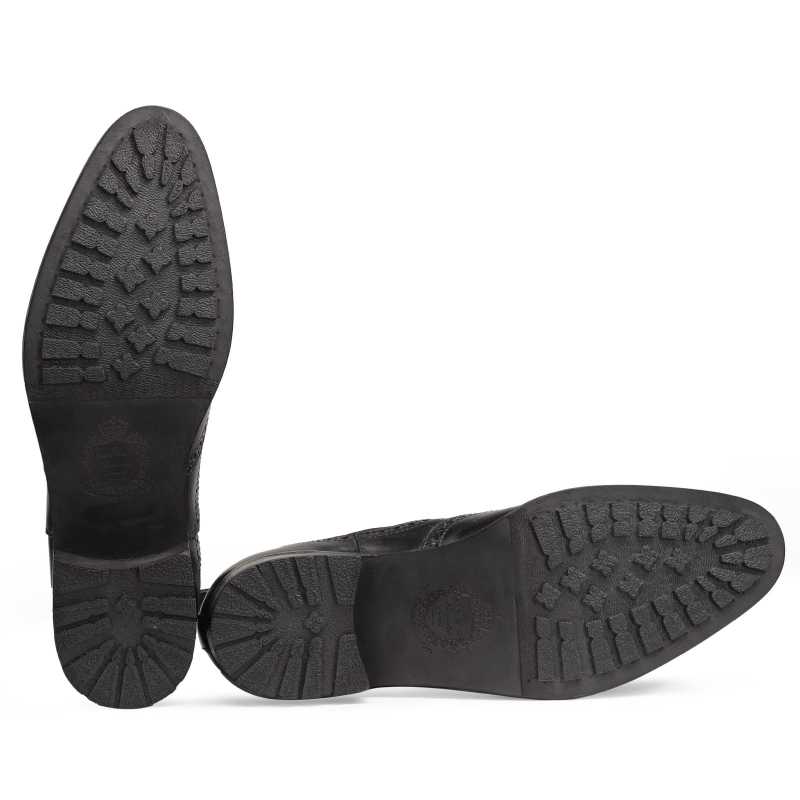 Regal Wingtip Chelsea Boots in Black