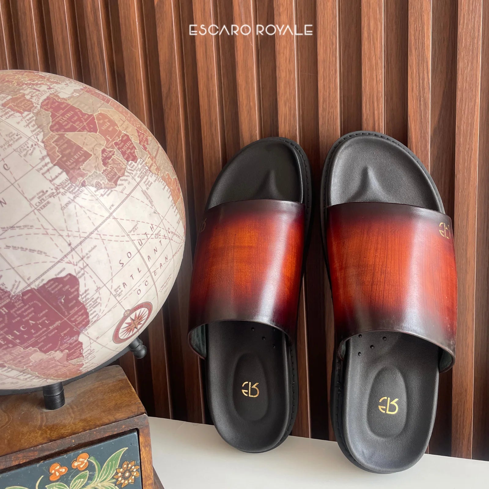 The Clarke Sliders In Patina Cognac