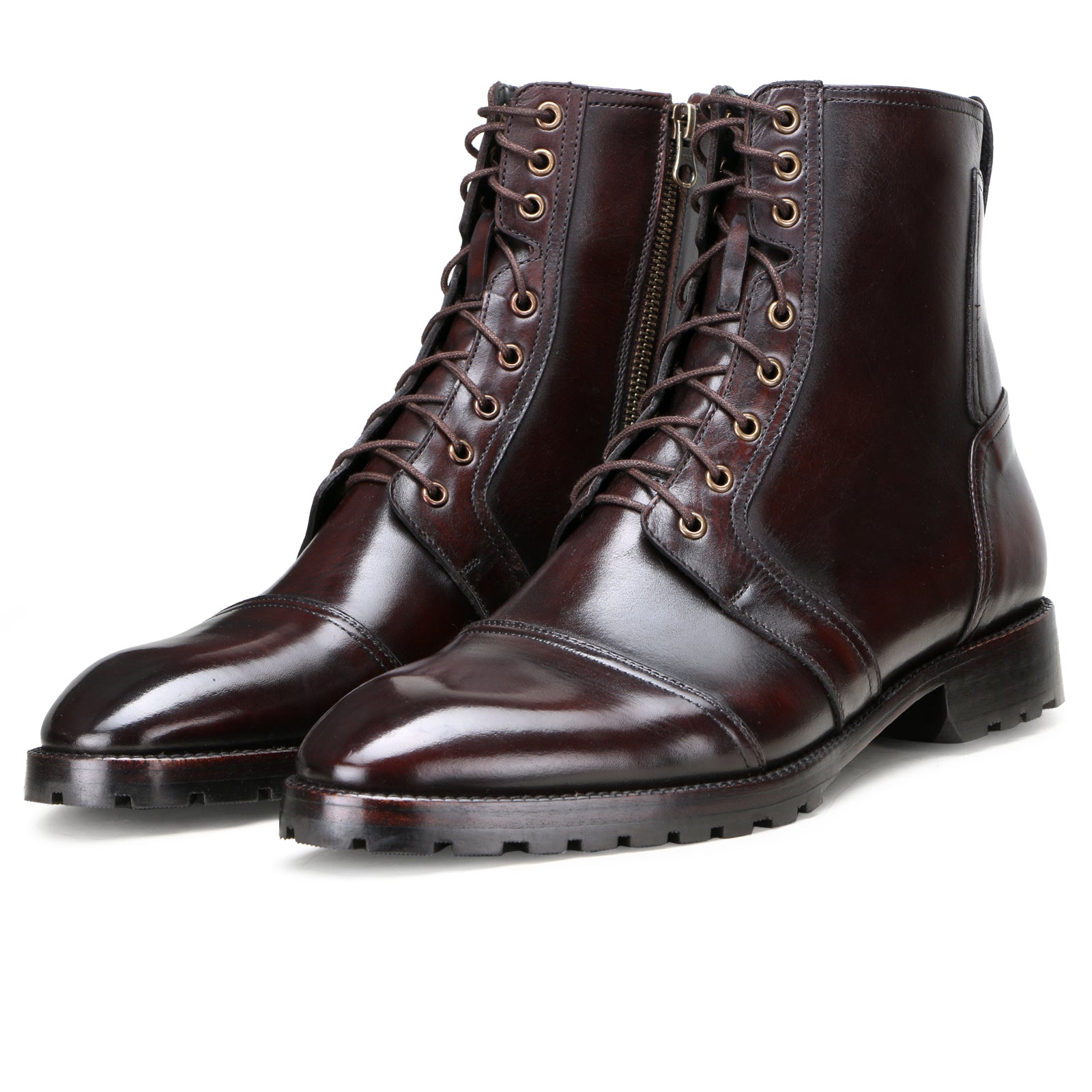 Blackthorne Toecap Lace-Up Boots in Brown