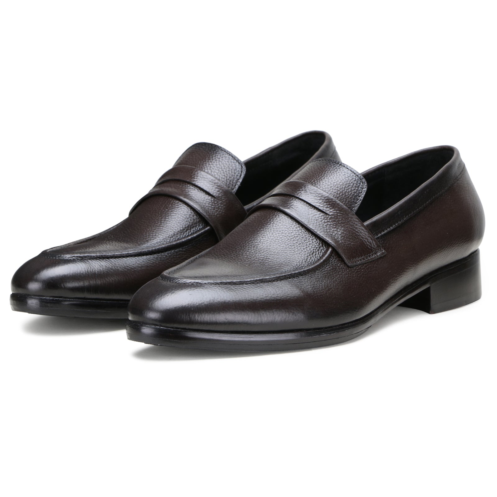 Oliver Sleek Unlined Loafers in Brown