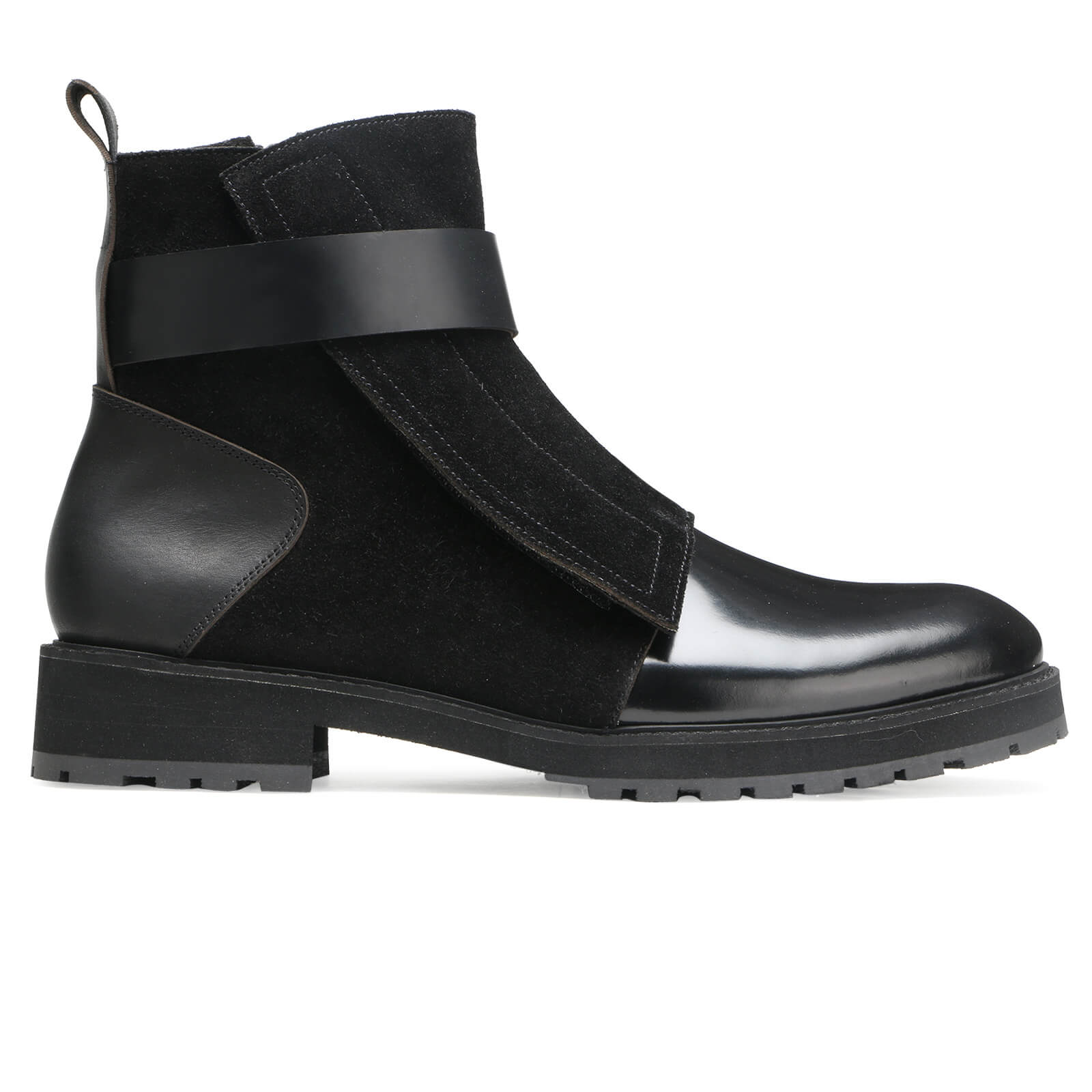 Onyx Zipper Boots in Black
