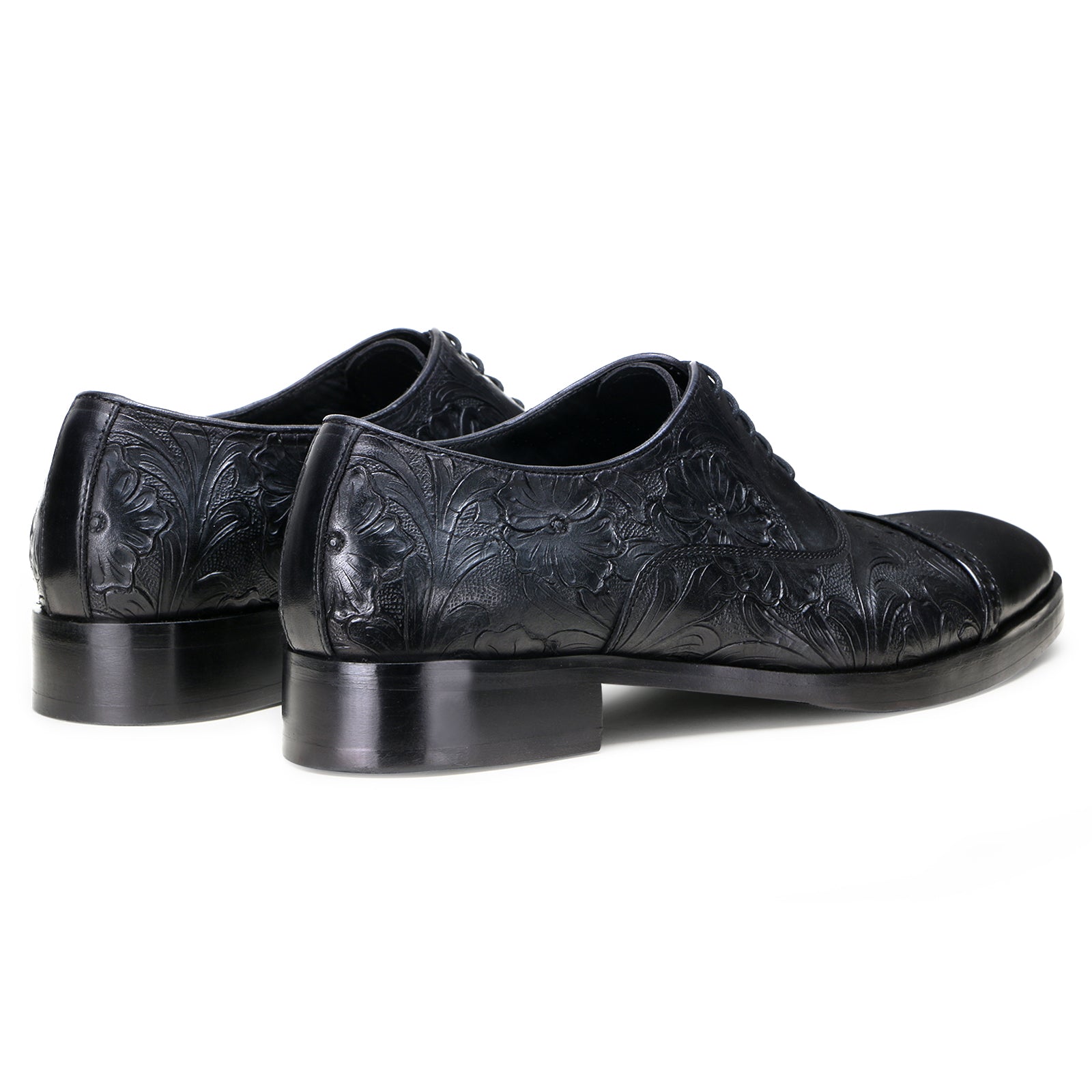Handtooled florentine cap-toe oxford in black