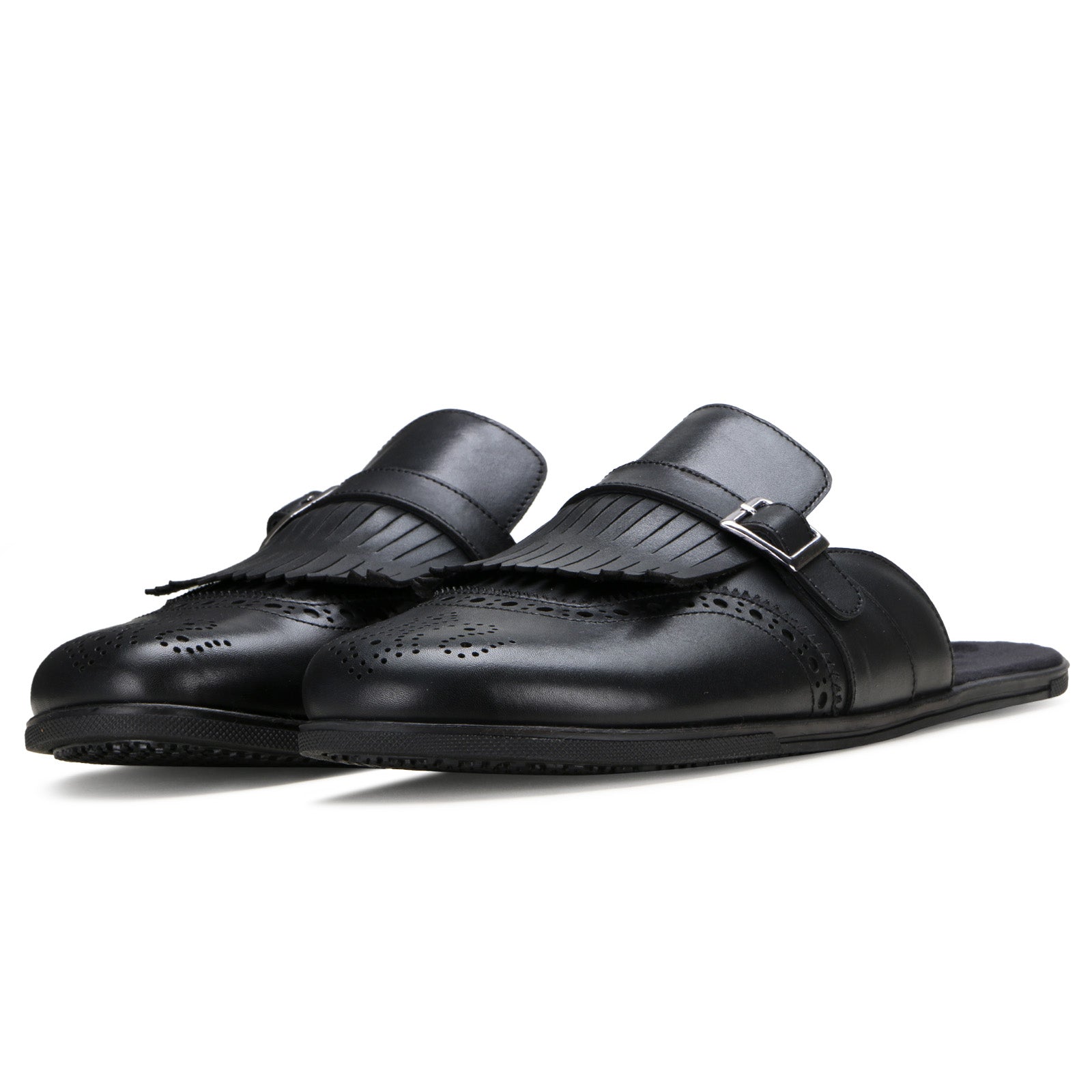 Tristan Kiltie Mule Slippers in Black