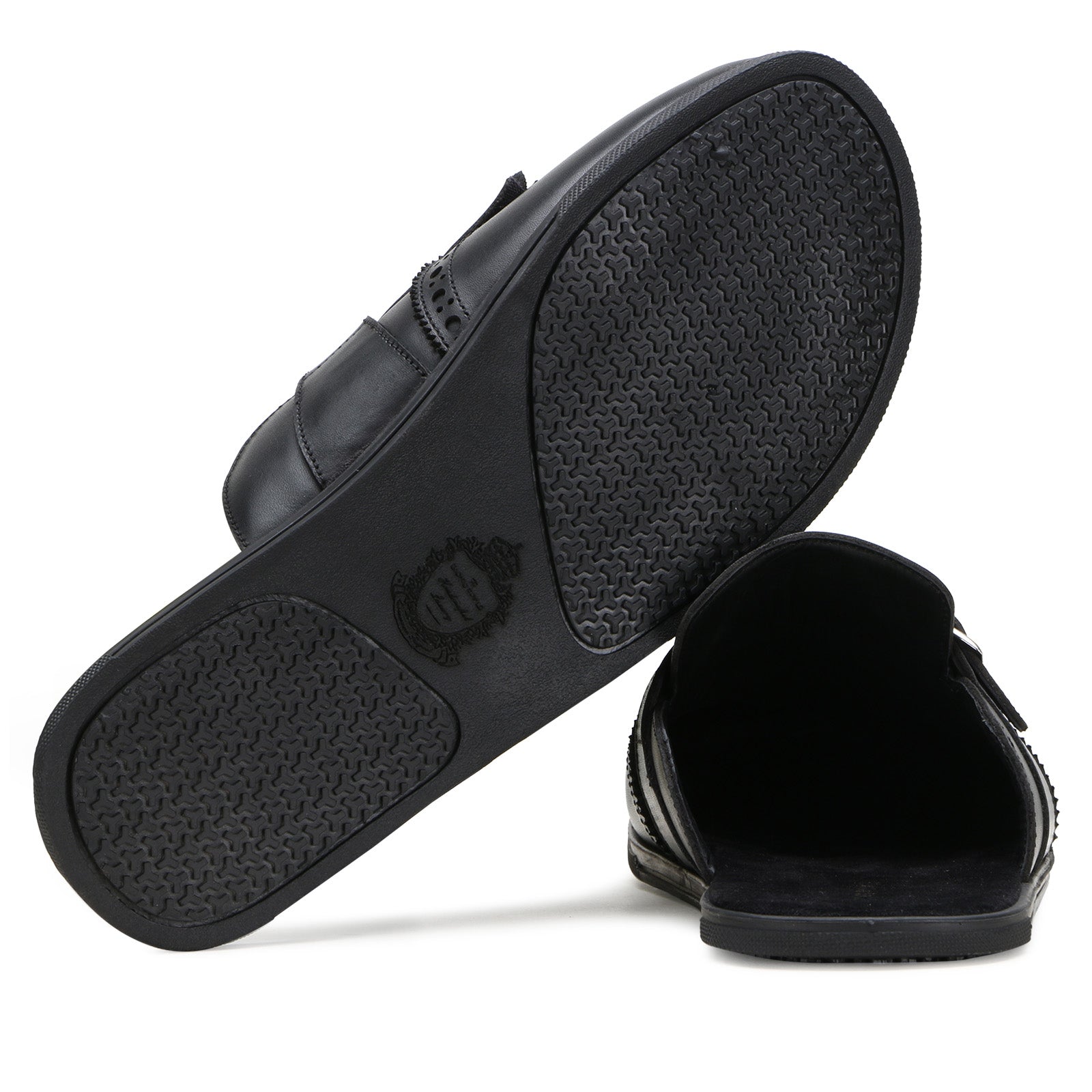 Tristan Kiltie Mule Slippers in Black