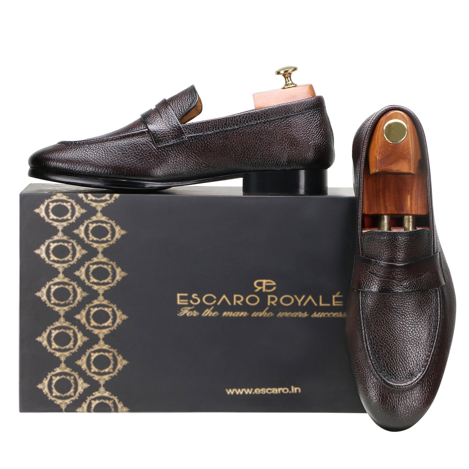 Escaro Royale Oliver Unlinned Loafer In Brown