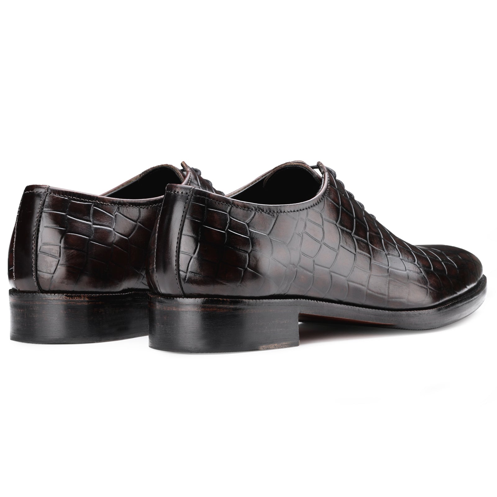 The Ferdinand Wholecut Oxford in Wine