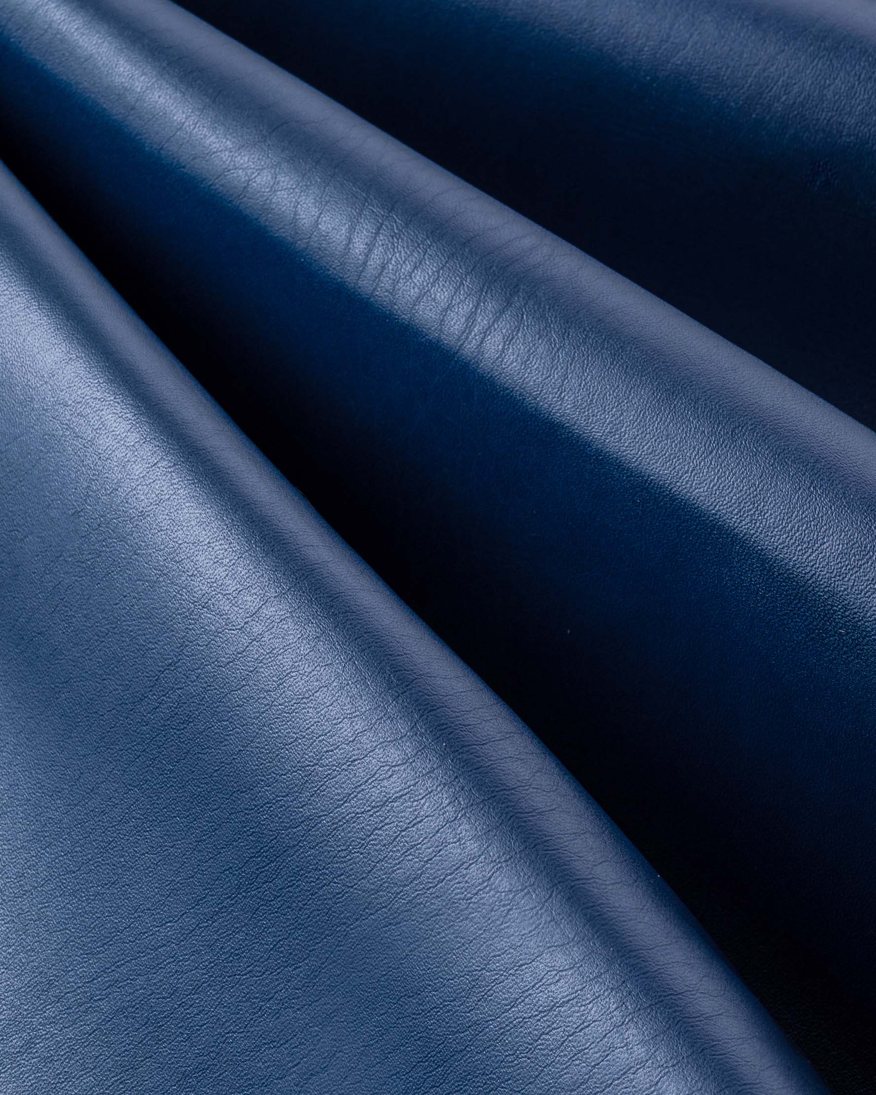 Élégante Navy Blue Crossbody Sling Bag