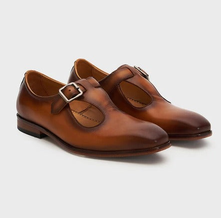 The wedding special brown custom shoes