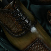 The beauty of full grain leather - the foundation of good long-lasting leather shoes
