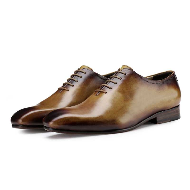 The Leonardo Wholecut Oxford In Tan