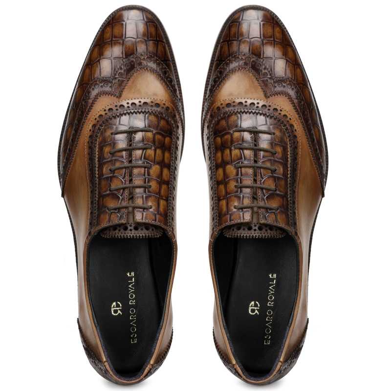 The Magellan Oxford in Tan