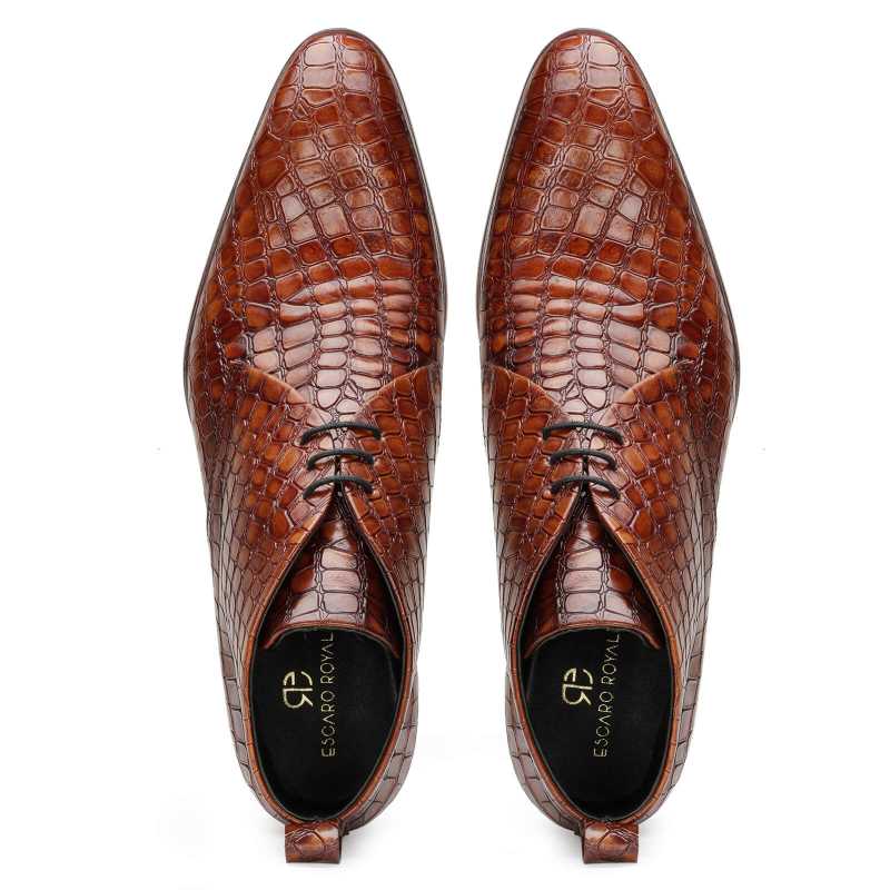 Optimus Chukka Boots In Patina Cognac