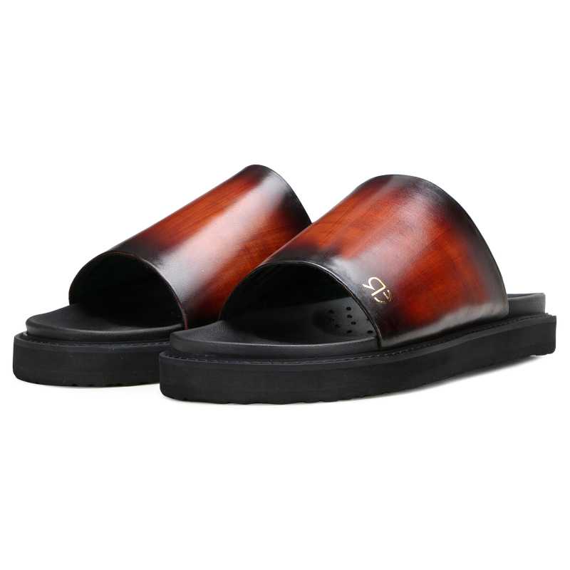 The Clarke Sliders in Patina Cognac