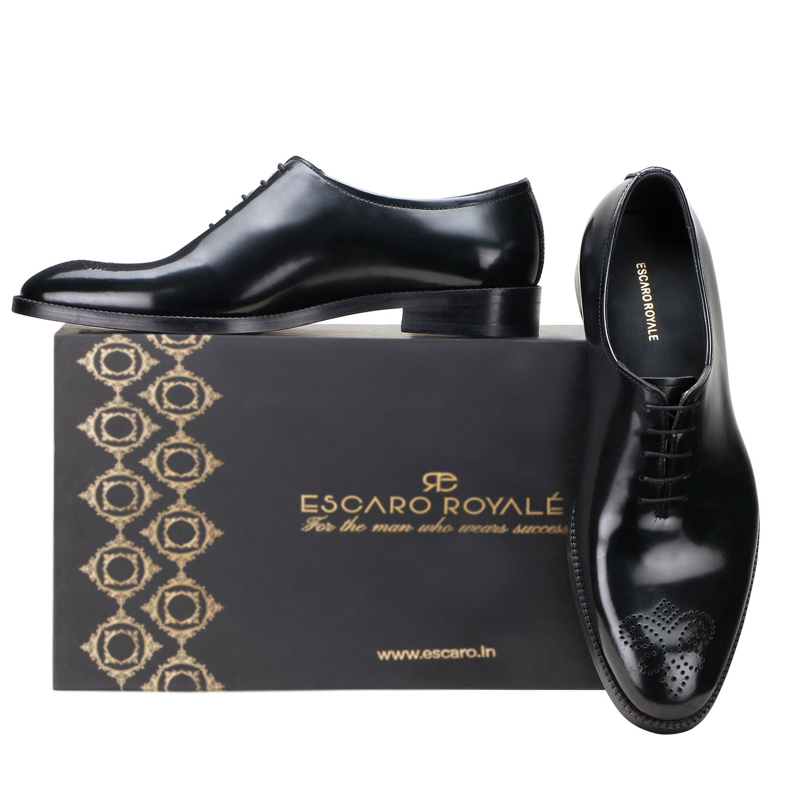 Medallion Wholecut Oxfords in Black